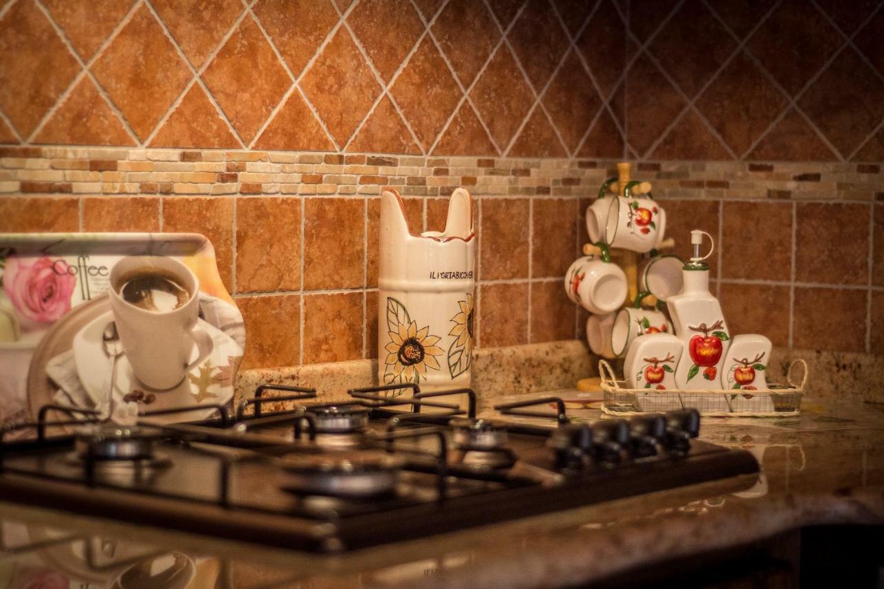 Casa Vacanza Il Mandorlo Domusnovas Bagian luar foto