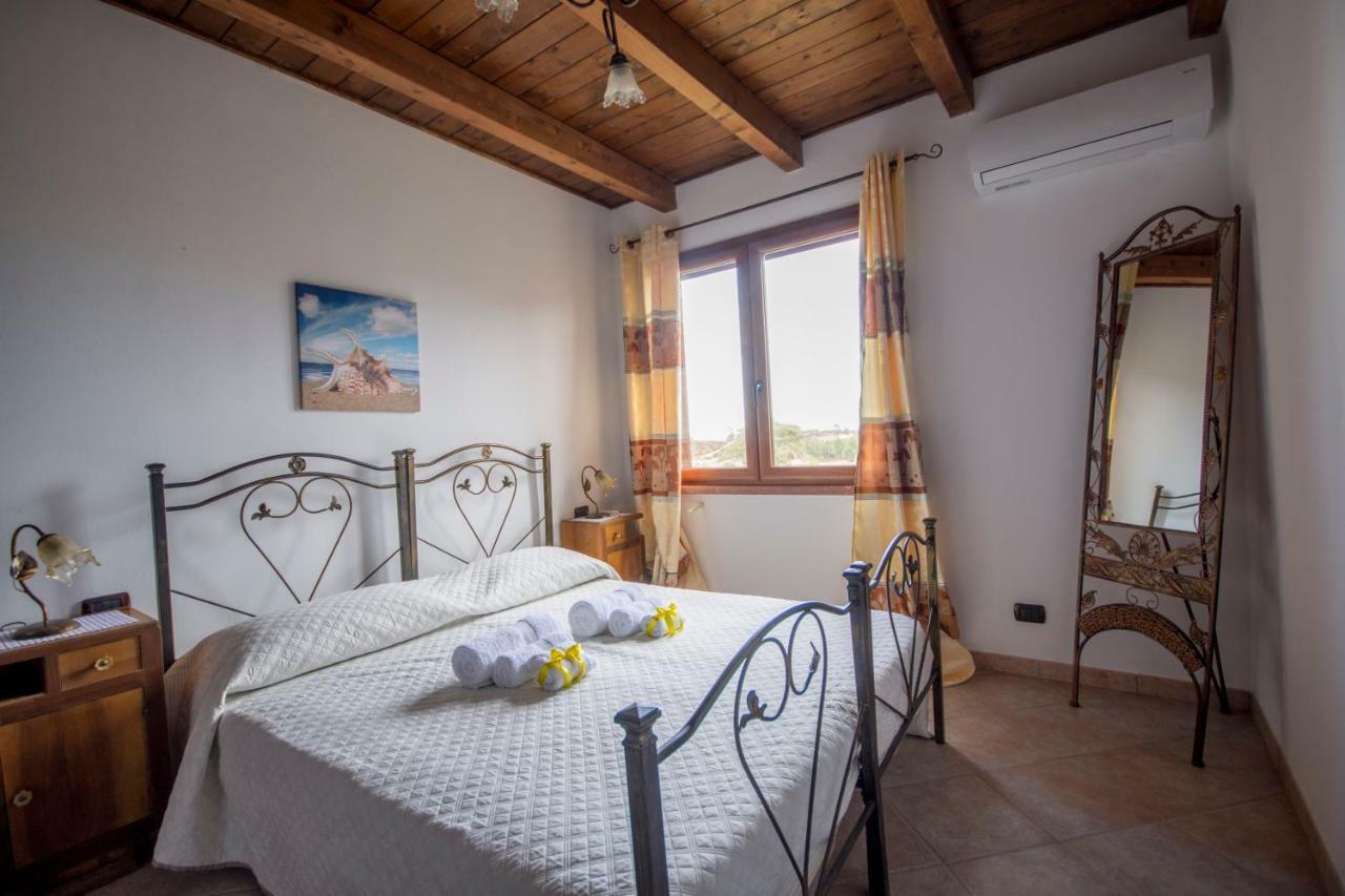 Casa Vacanza Il Mandorlo Domusnovas Bagian luar foto